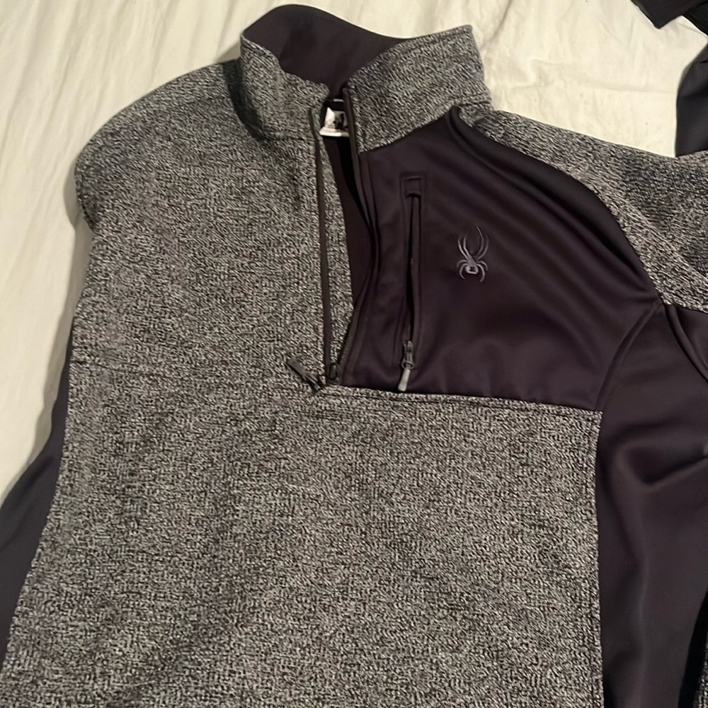 Spyder ski/snowboarding fleece